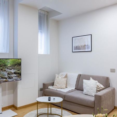 Easylife - Bilocale Moderno E Sofisticato In Zona Porta Venezia Lägenhet Milano Exteriör bild