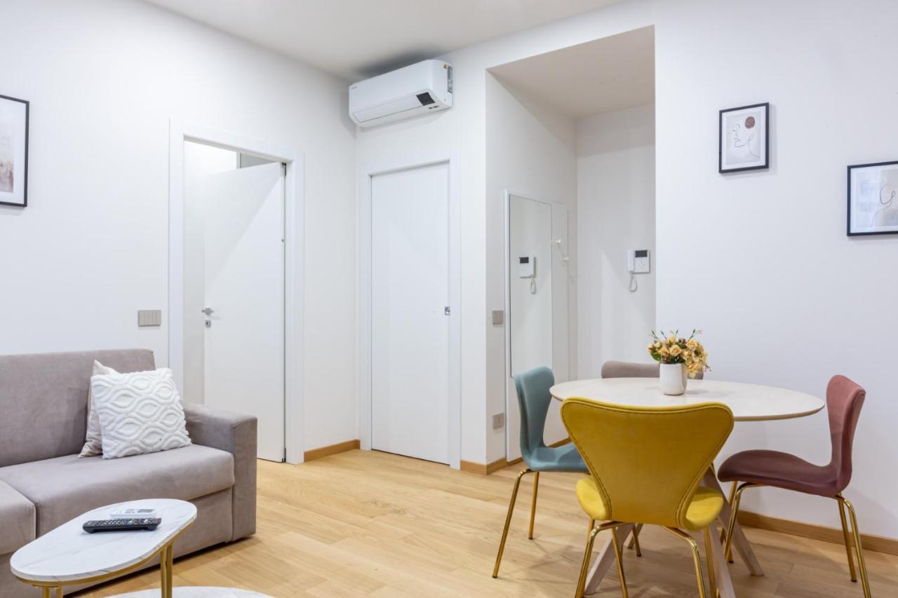 Easylife - Bilocale Moderno E Sofisticato In Zona Porta Venezia Lägenhet Milano Exteriör bild